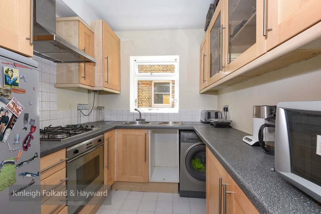 Property photo 1 of 6 214712 (1)c