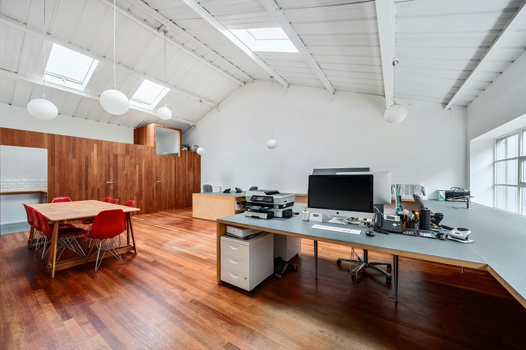 Property photo 3 of 20 138407976924Fecb55A07.Jpg