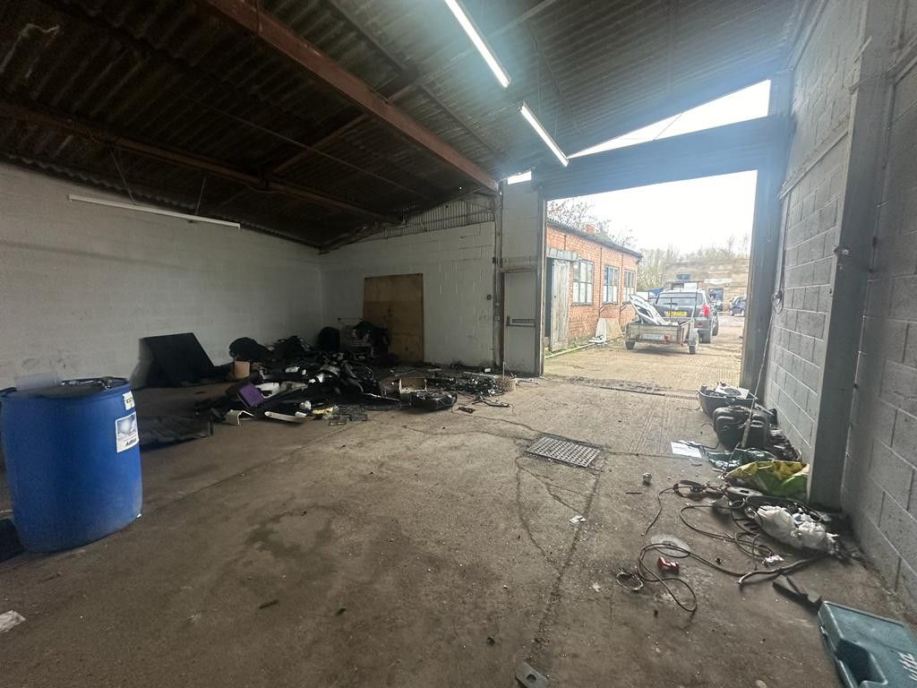 Property photo 1 of 4