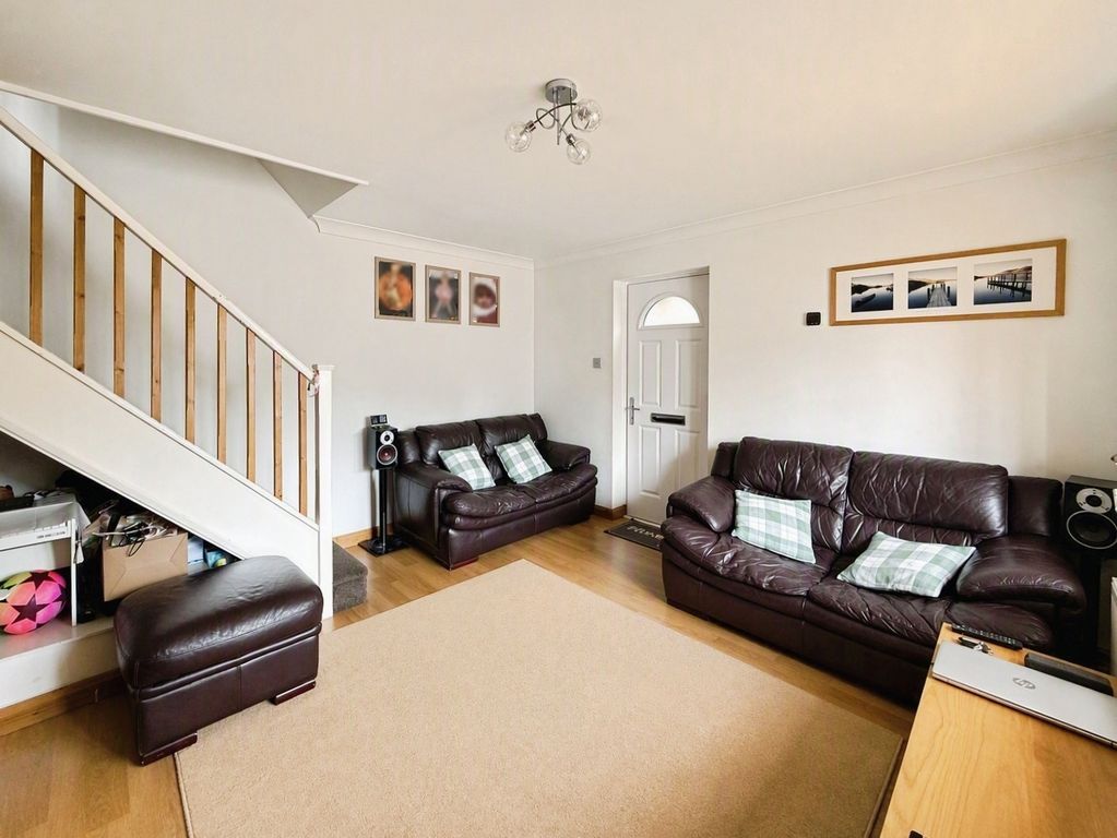 Property photo 3 of 13 Pbox-Img.Png