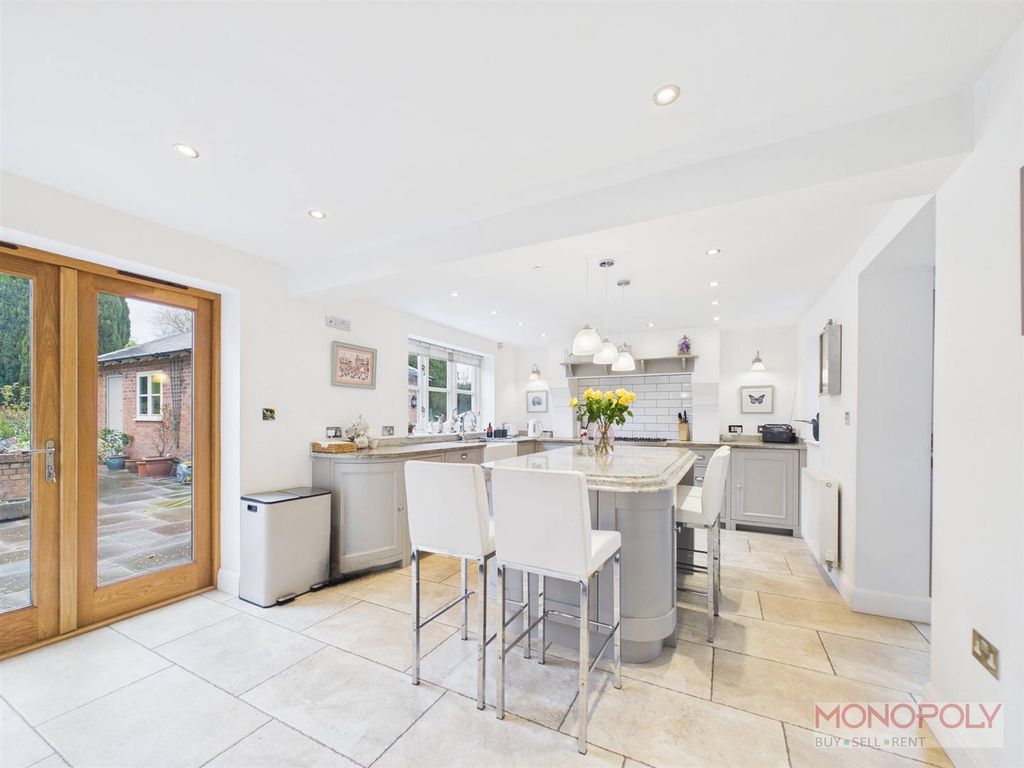 Property photo 2 of 50 Cam03815G0-Pr0415-Still003.Jpg