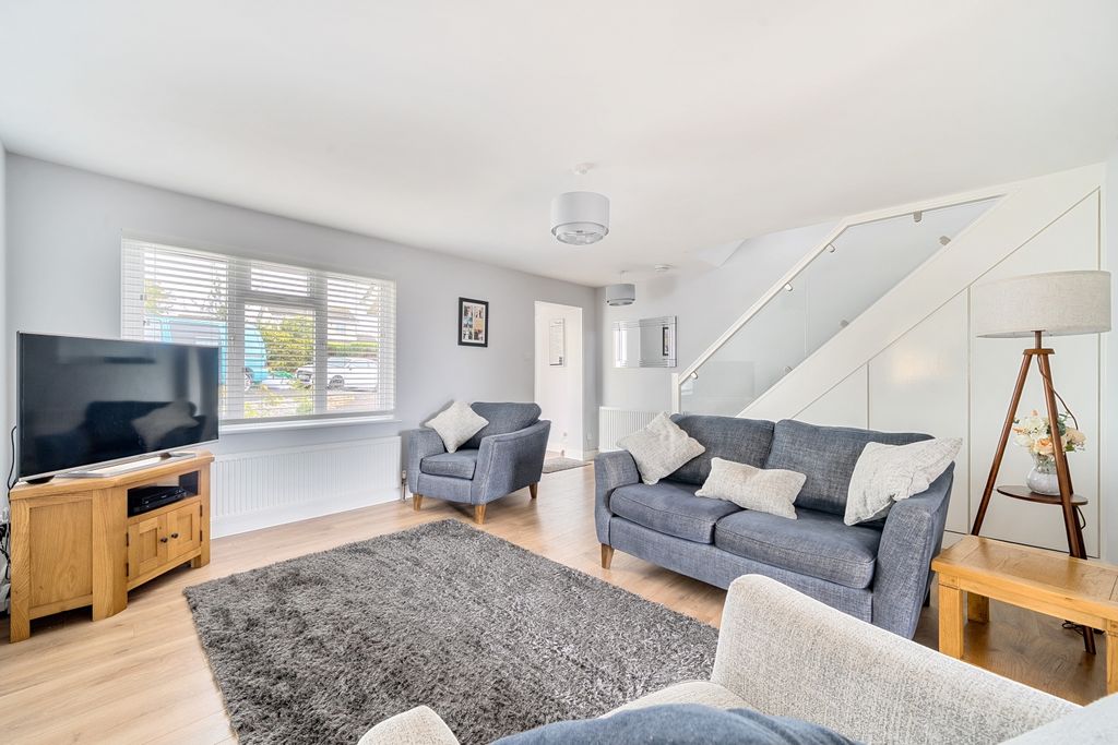 Property photo 2 of 18 1346078-13-68B189A77c418