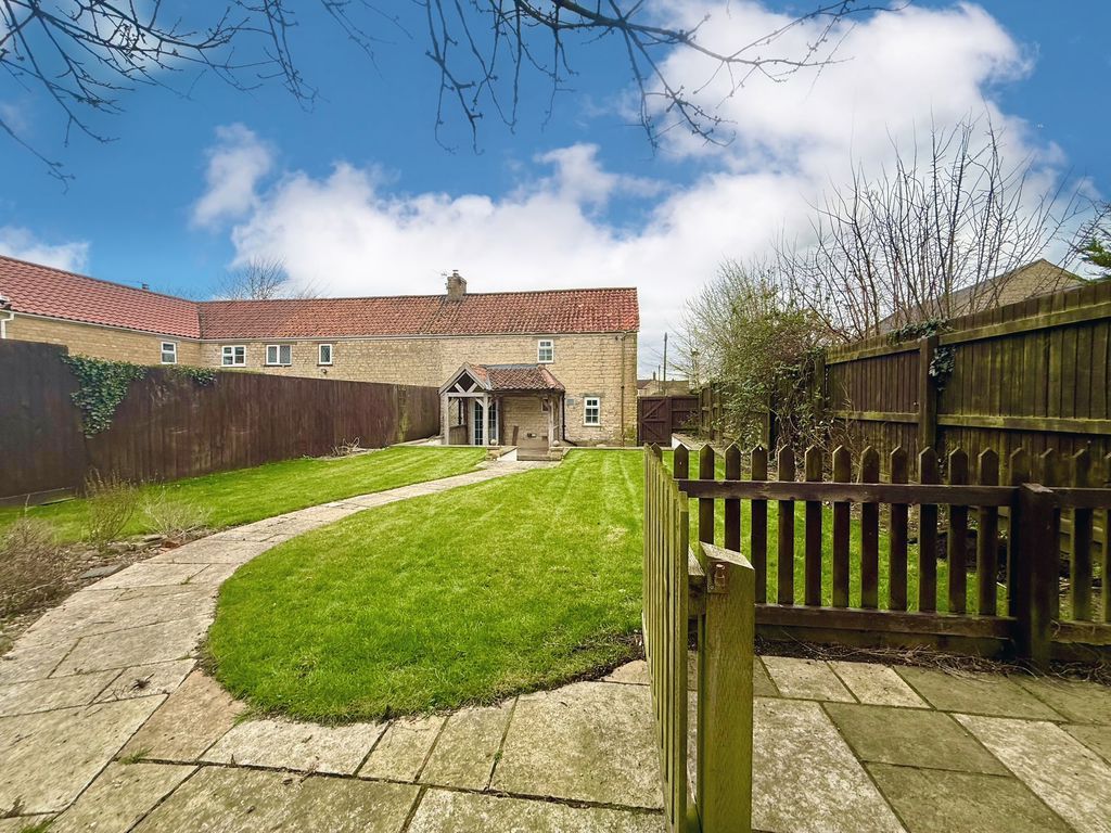 Property photo 3 of 5 Photo 3