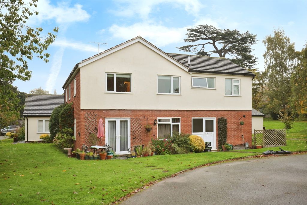 Property photo 1 of 14