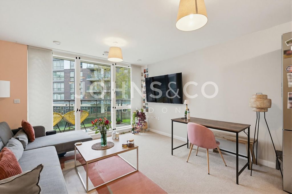 Property photo 3 of 9