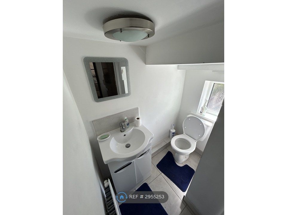 Property photo 2 of 4 Downstairs Toilet