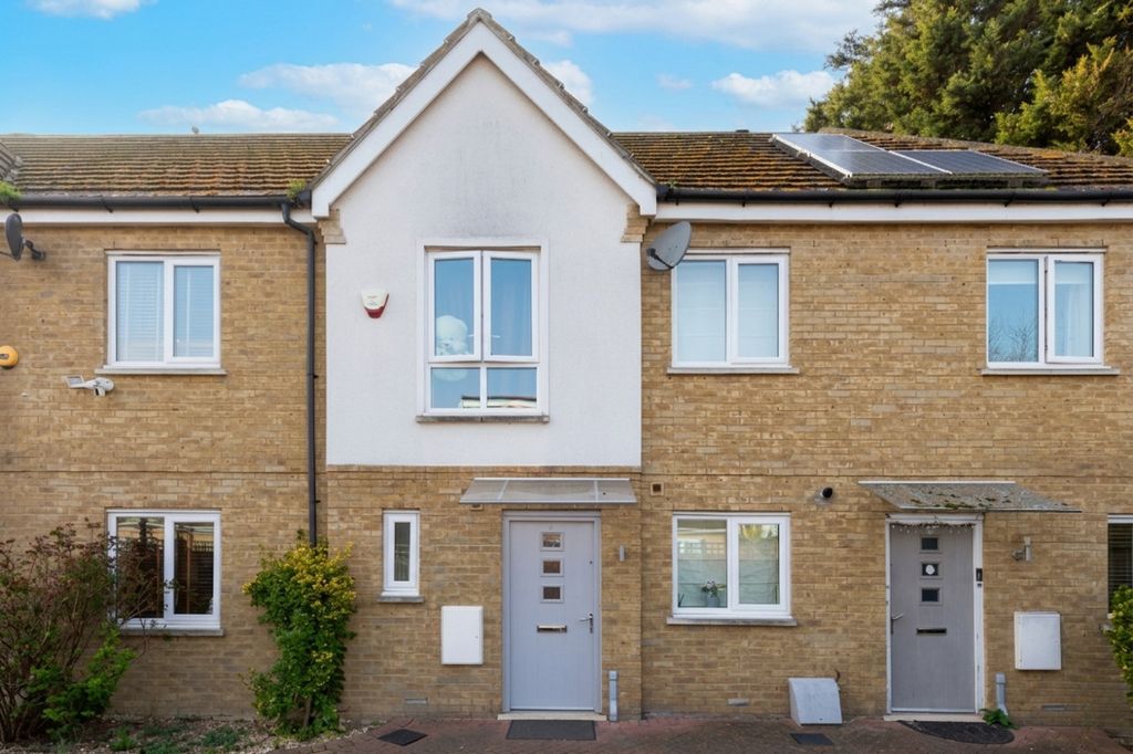 Property photo 3 of 9