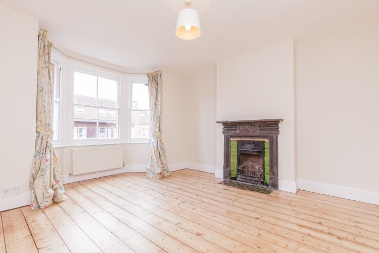 Property photo 3 of 9 157147