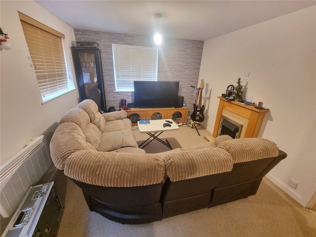 Property photo 2 of 6 Picture No. 04