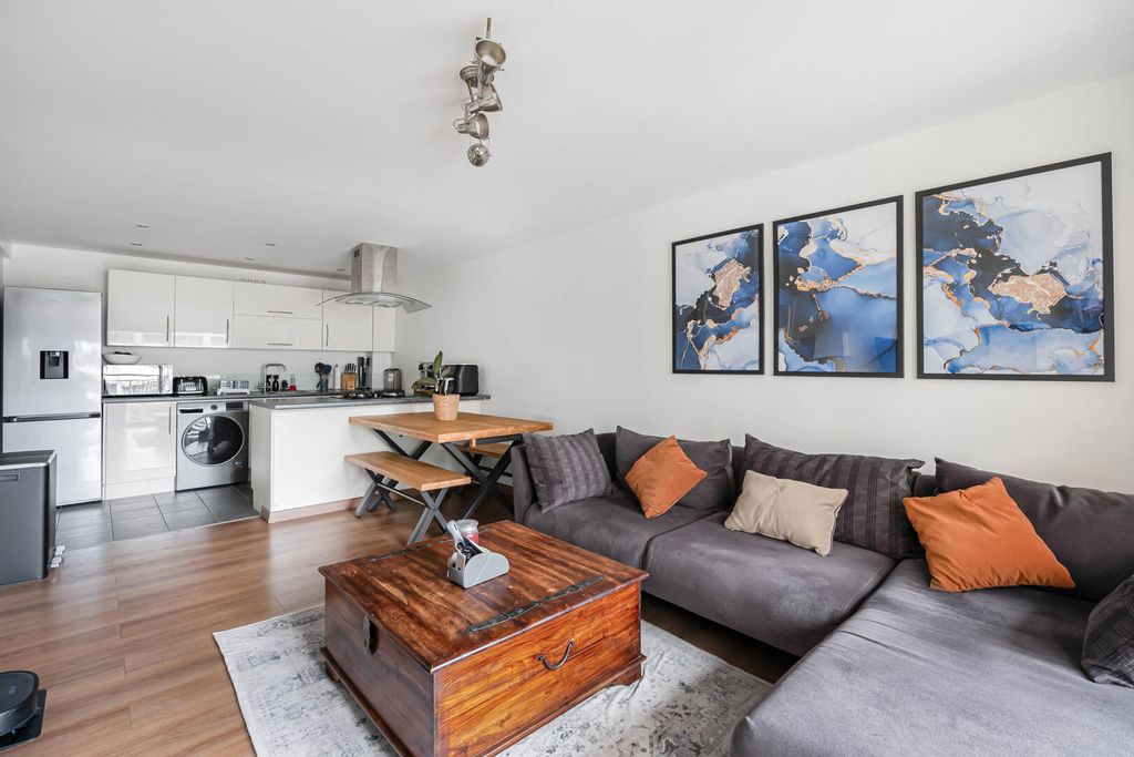 Property photo 2 of 17 Open Plan Kitchen/ Living Room