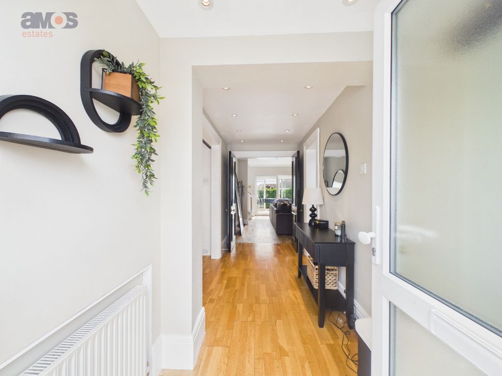Property photo 3 of 26 5212234