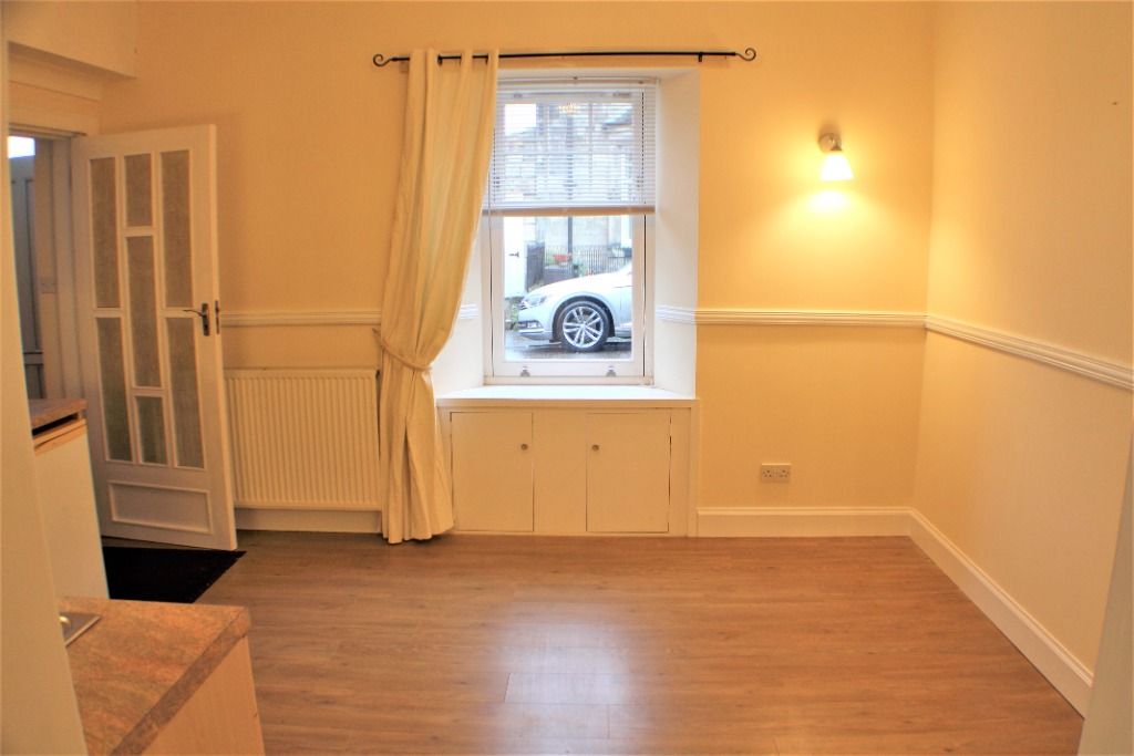 Property photo 1 of 7 Photo 1