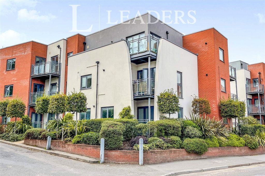 Property photo 1 of 12 Picture No. 06