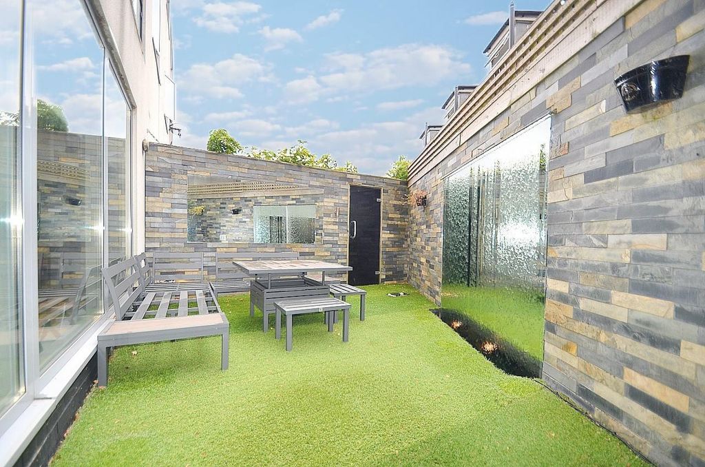 Property photo 2 of 9 Outdoor Area.Jpg