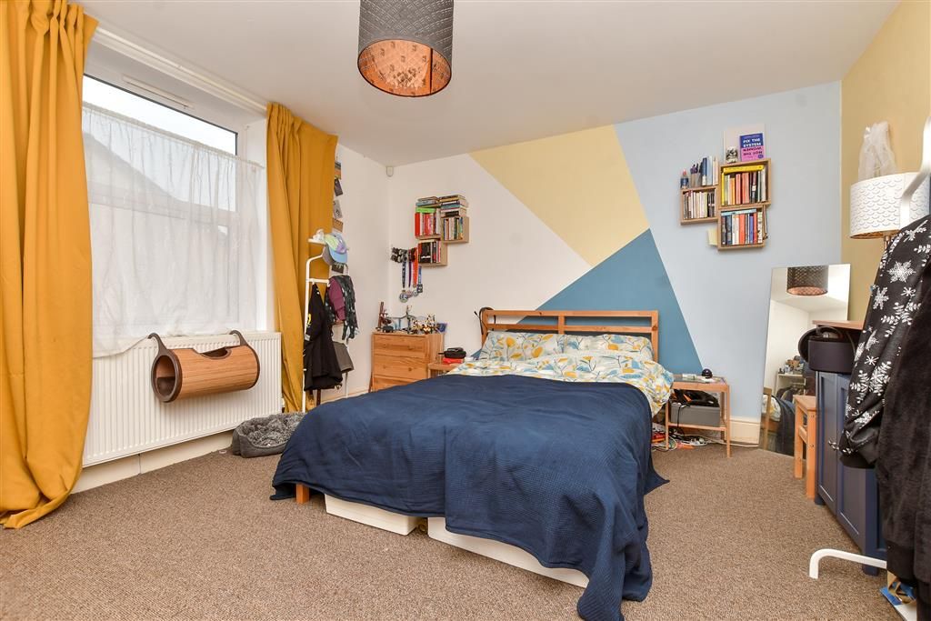 Property photo 3 of 8 Bedroom 1