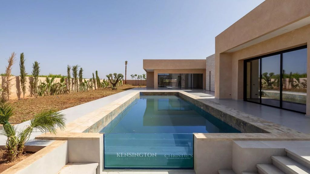 Property photo 1 of 30