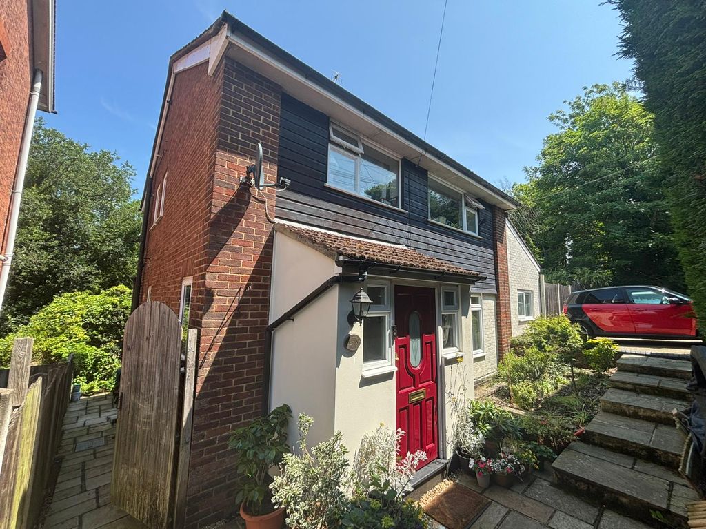 Property photo 1 of 18