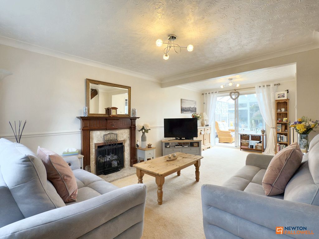 Property photo 2 of 29