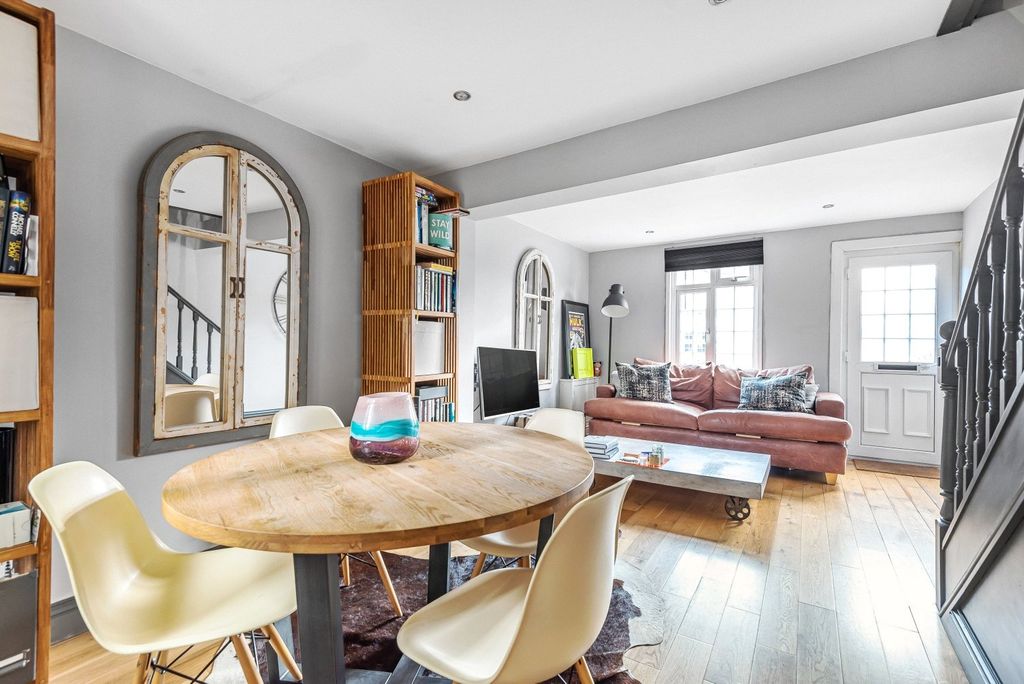 Property photo 2 of 13 Picture No. 16