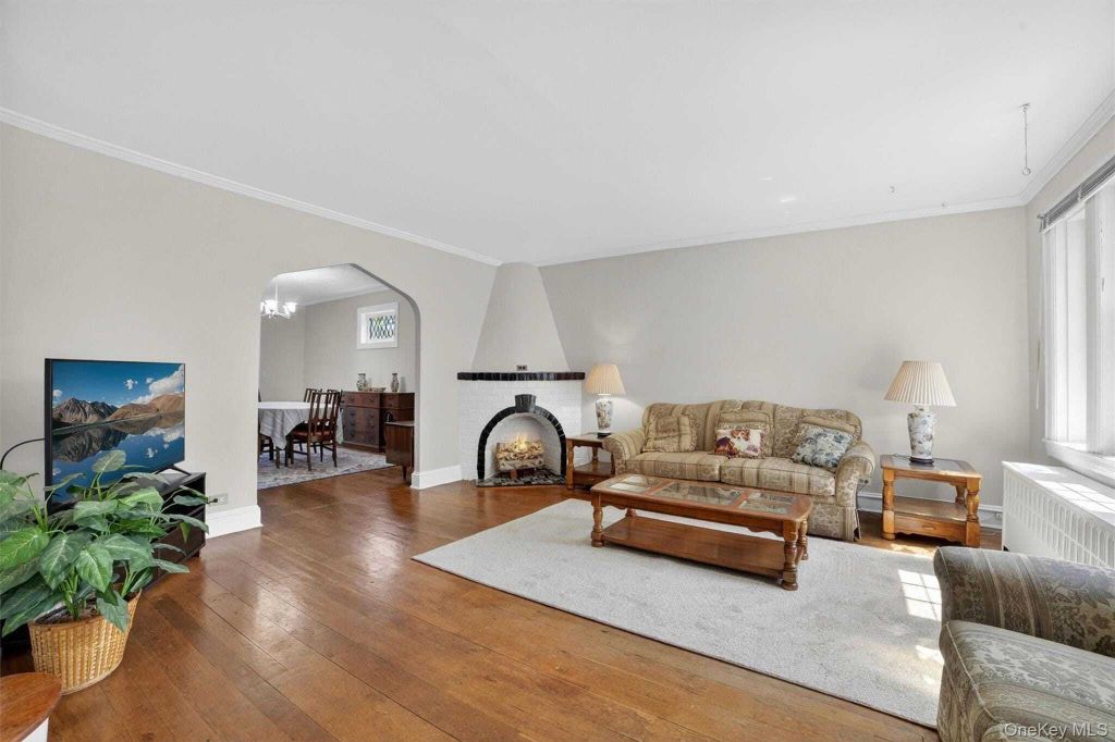 Property photo 2 of 30 <Alttext/>