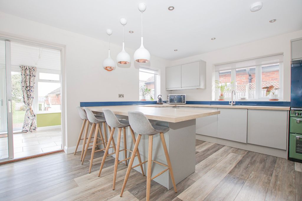 Property photo 2 of 34 5034303
