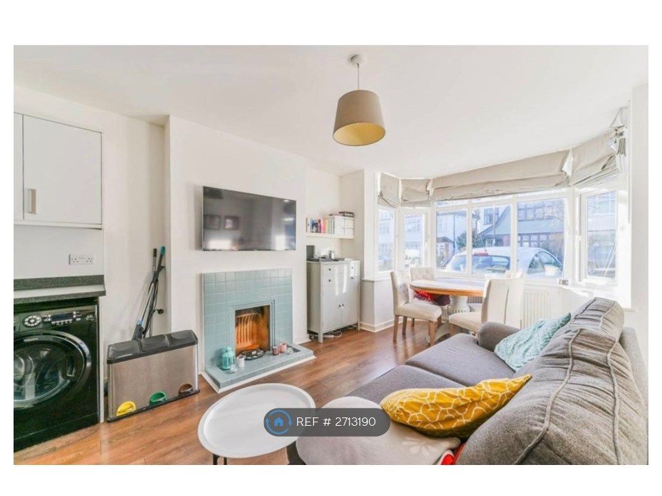 Property photo 3 of 6