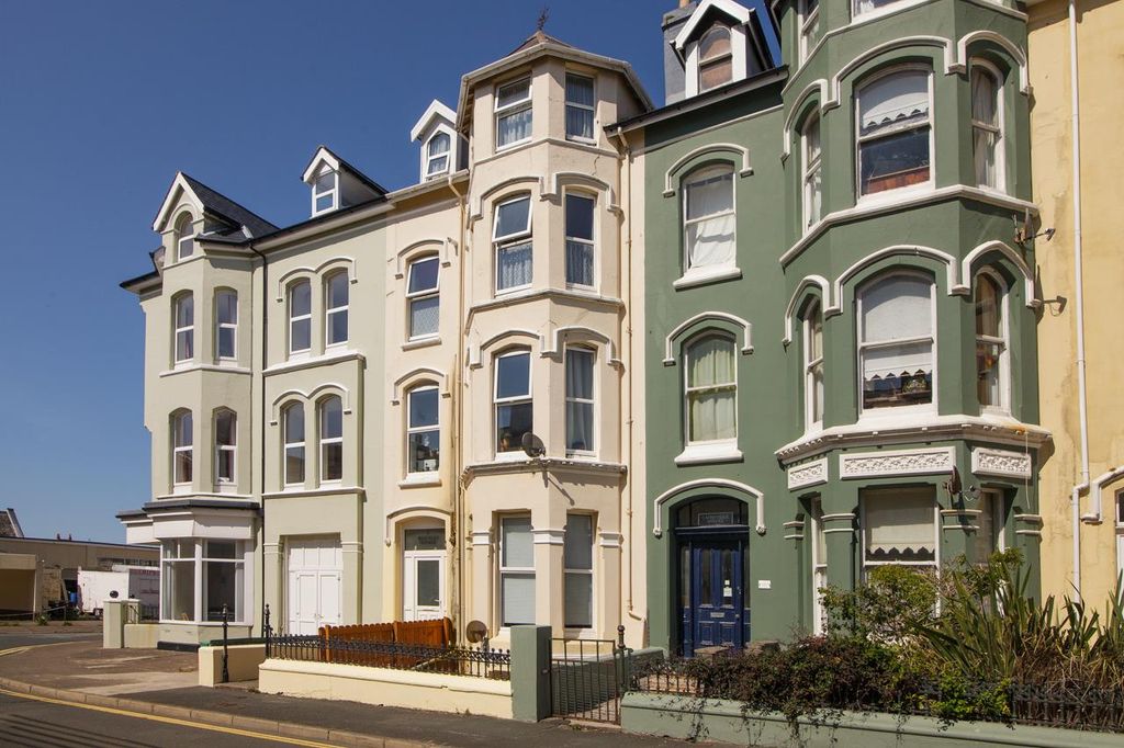Property photo 2 of 27 2_Waverleyterrace-2.Jpg