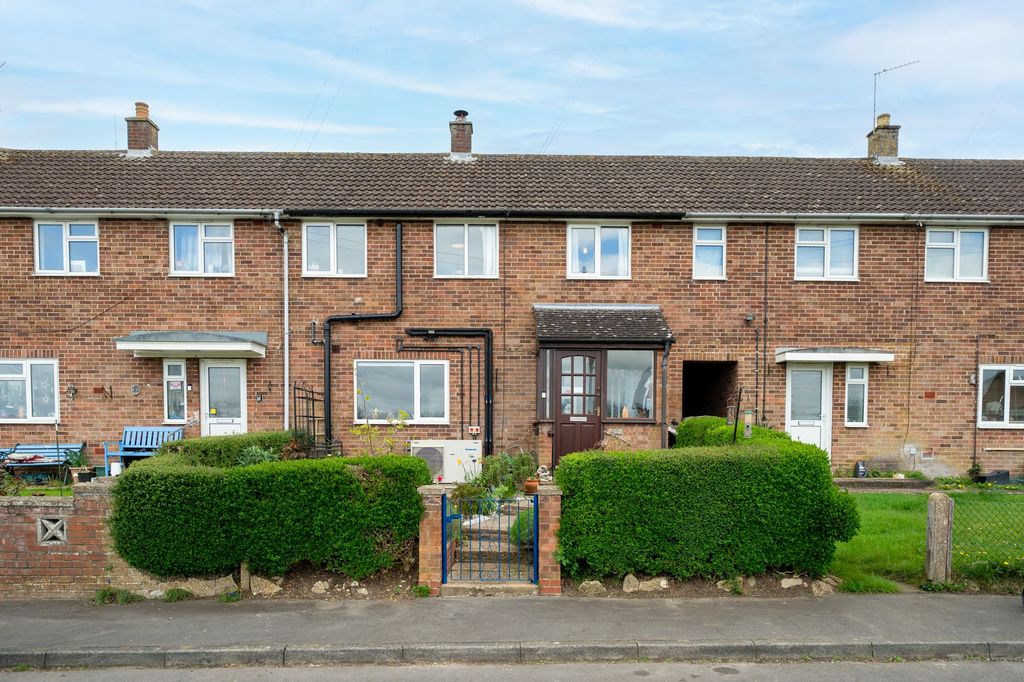 Property photo 1 of 19