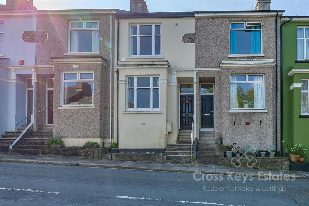 Property photo 1 of 27 Frt - 0001.Jpg
