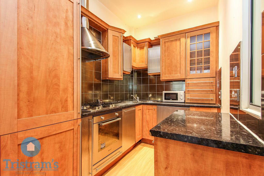 Property photo 3 of 16 Img_0862