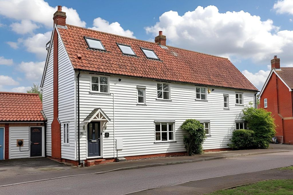 Property photo 1 of 31