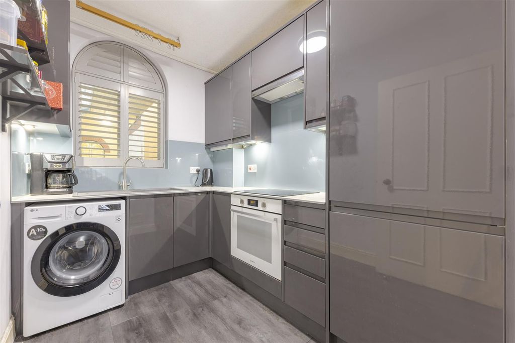 Property photo 3 of 17 Ba-7.Jpg