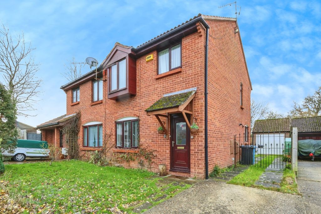 Property photo 1 of 13 Front