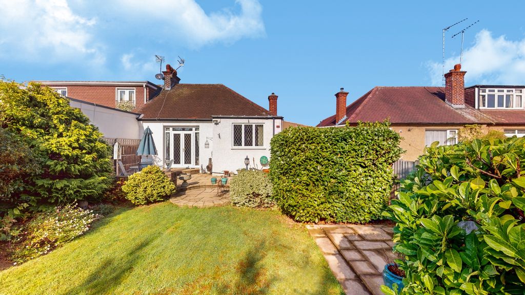 Property photo 2 of 14 4524813