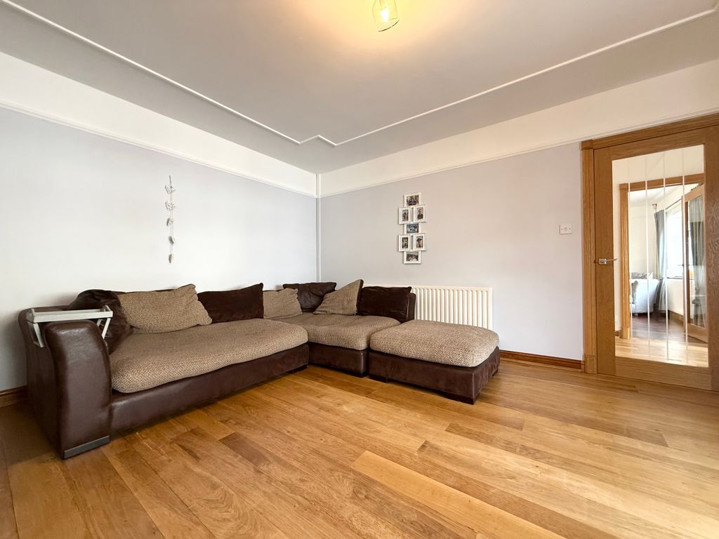 Property photo 3 of 36 Img_3928.Jpeg