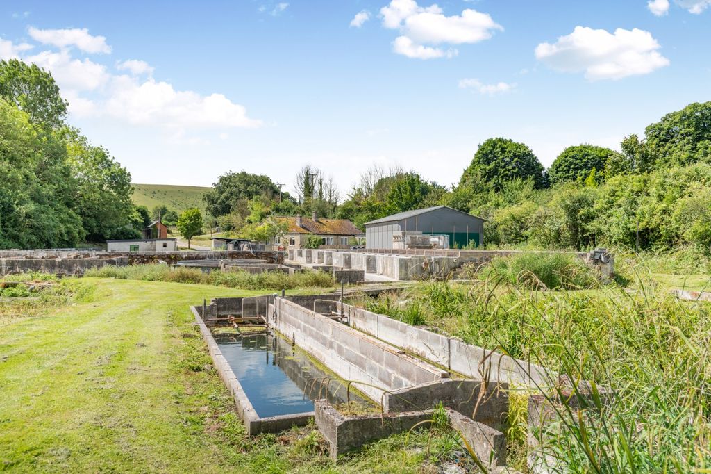 Property photo 1 of 16 Trout Farm