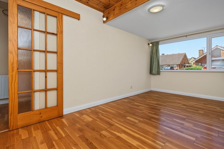 Property photo 3 of 11 335210