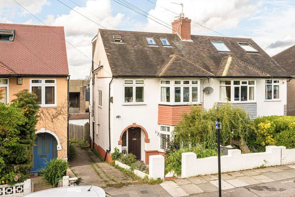 Property photo 1 of 13