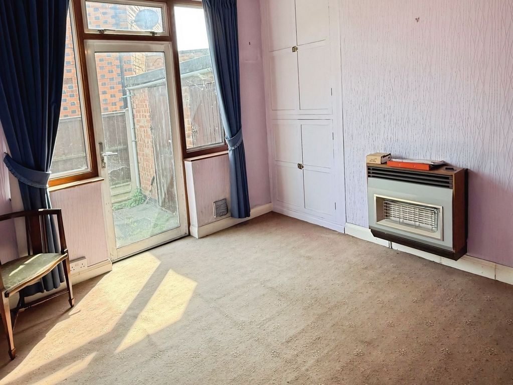 Property photo 3 of 14