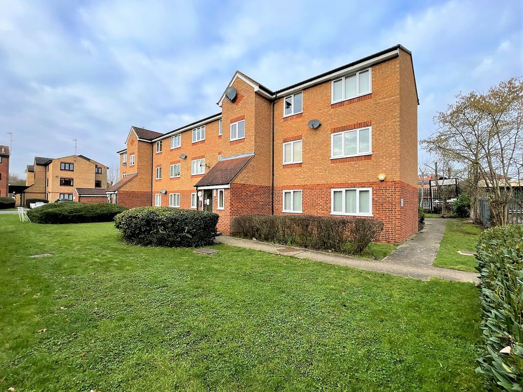 1 bed flat for sale Hornchurch