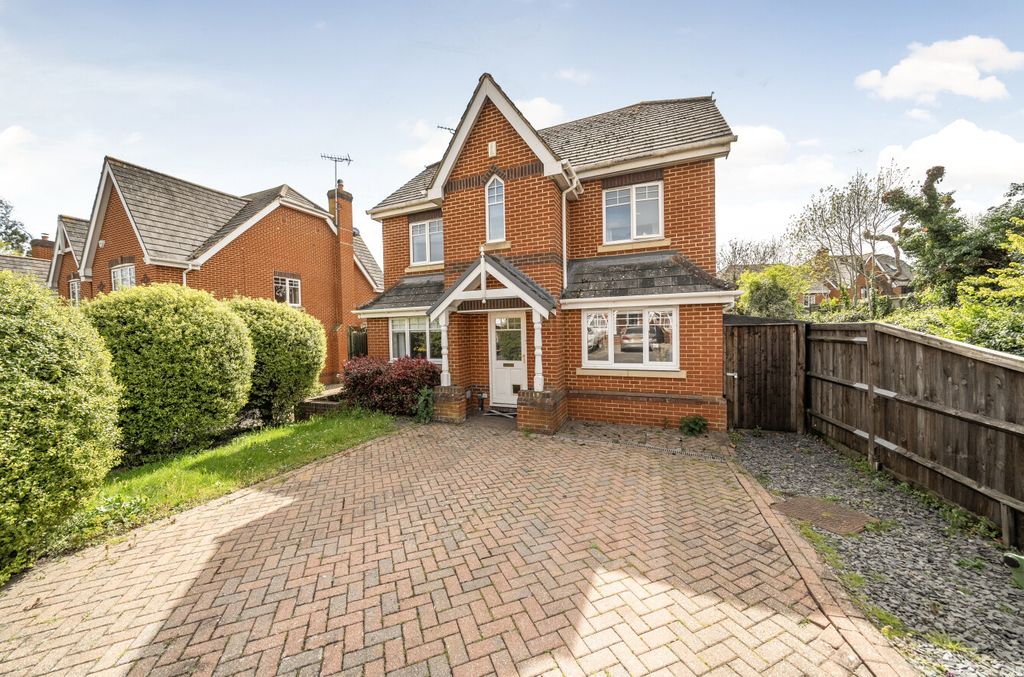 Property photo 1 of 20 1436687-19-69De5F...