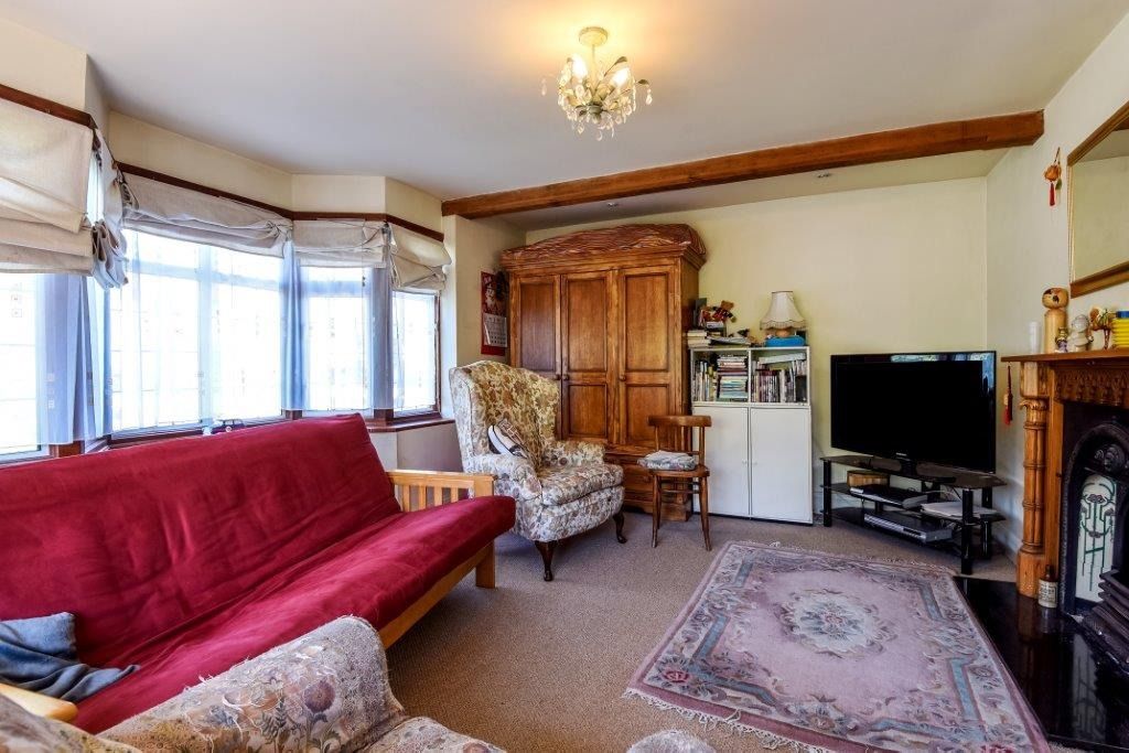 Property photo 3 of 8 4745682