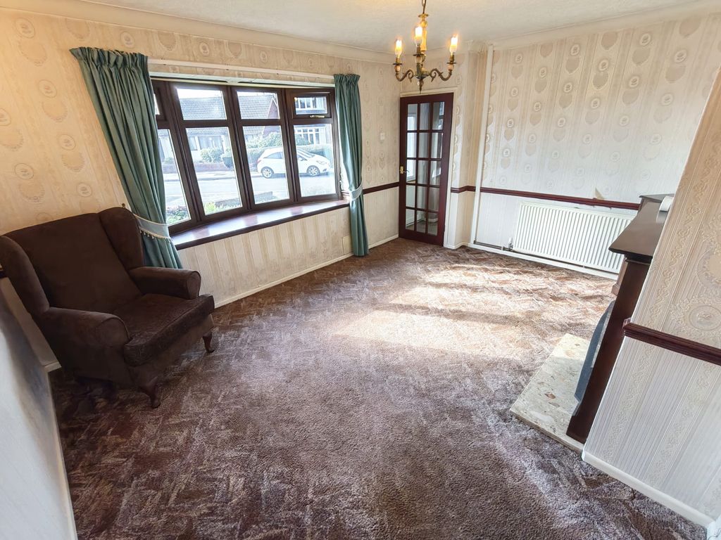 Property photo 2 of 16 Lounge A