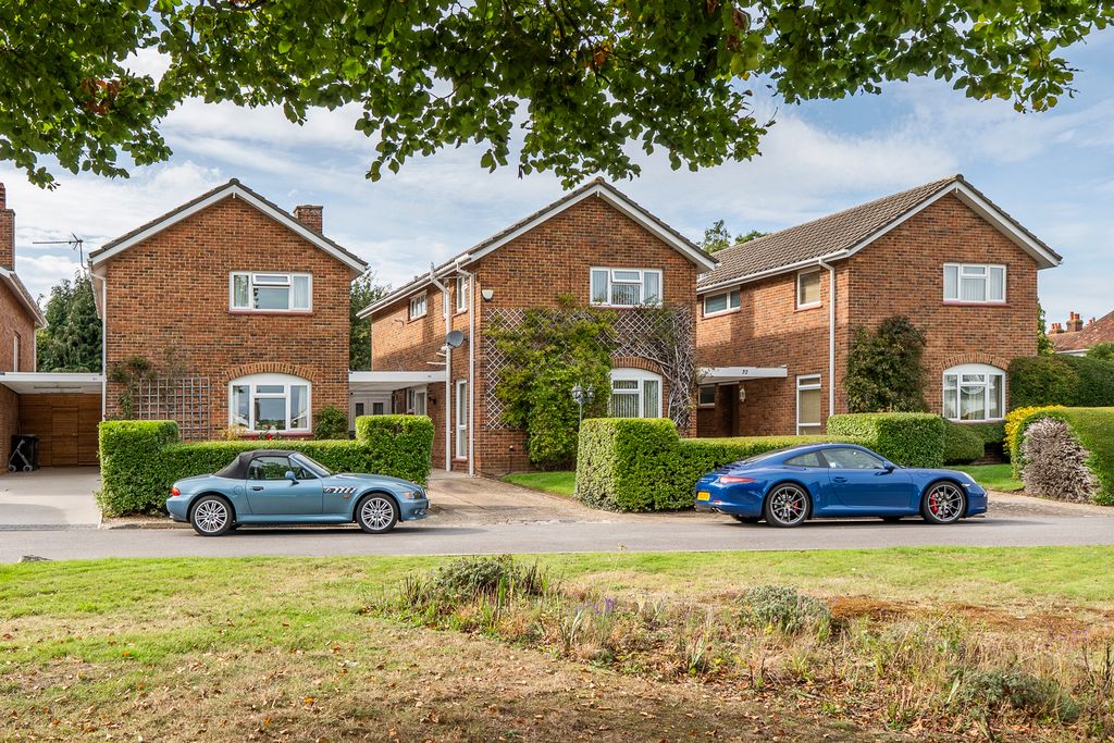 Property photo 1 of 15