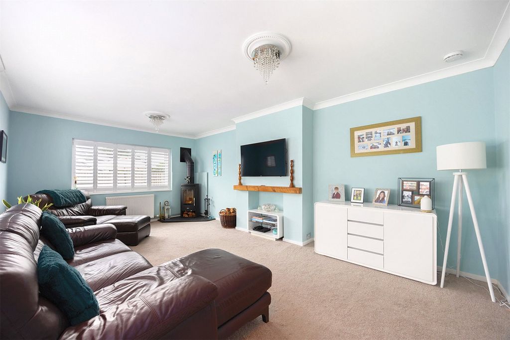 Property photo 3 of 29 Picture No. 25