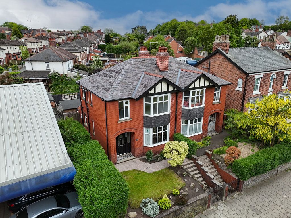 Property photo 1 of 25