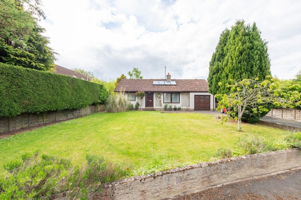 Property photo 3 of 32