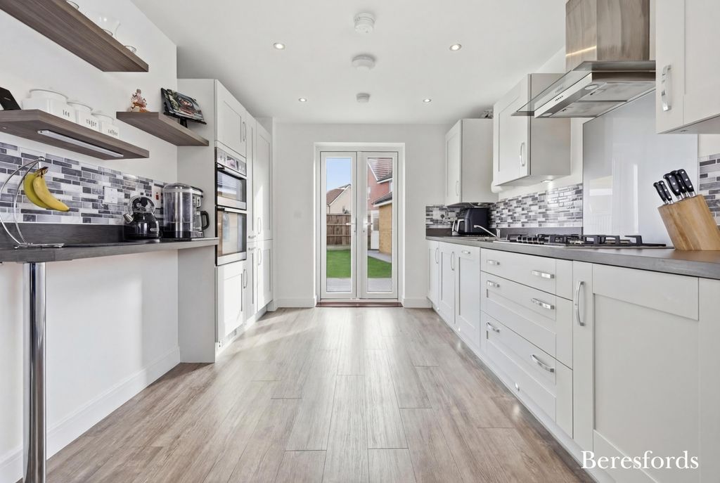 Property photo 3 of 29 Picture 3