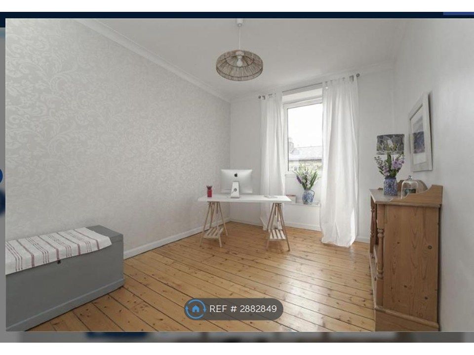 Property photo 3 of 6 1st Bedroom Now With Bed Not Shown
