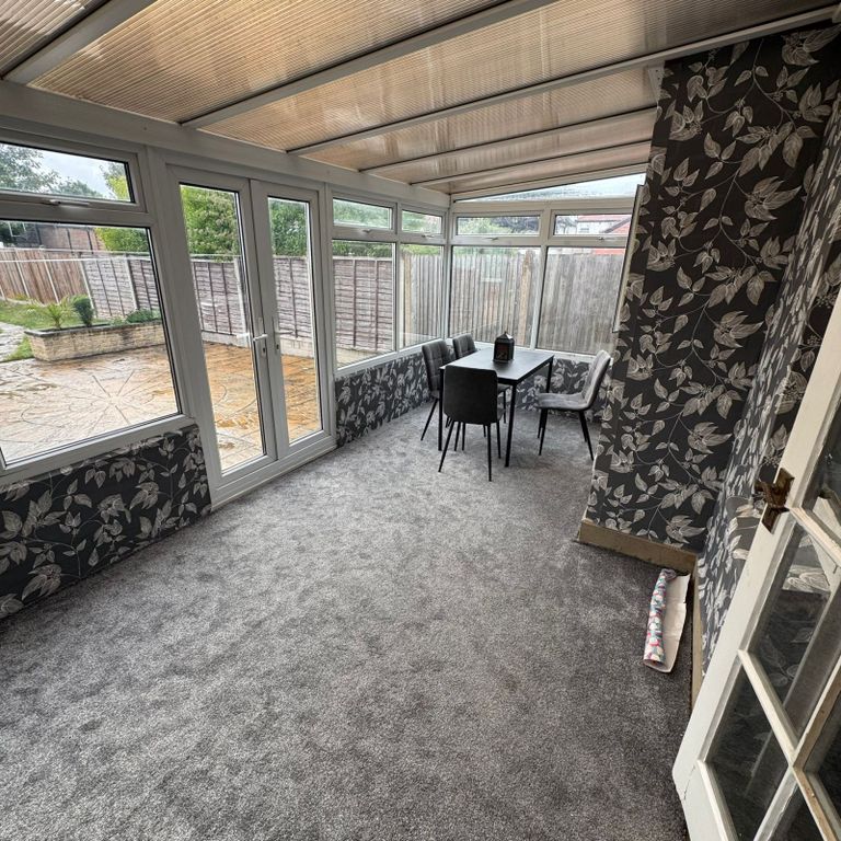 Property photo 2 of 10 Gallery